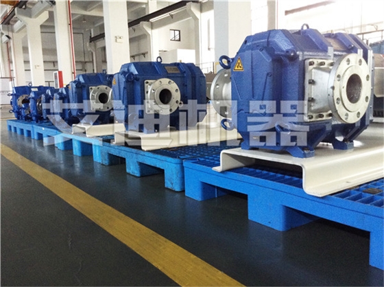 艾迪機(jī)器成品待發(fā)中心