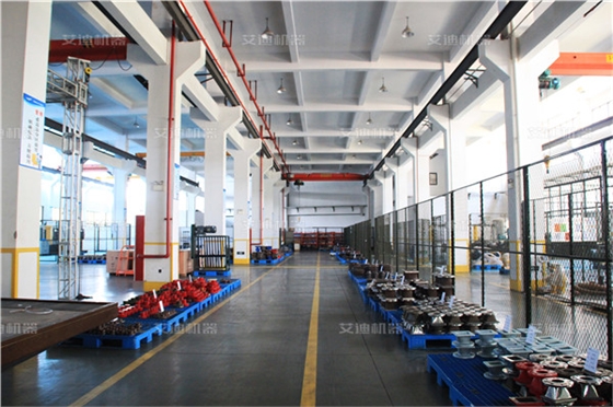 艾迪機(jī)器生產(chǎn)車(chē)間