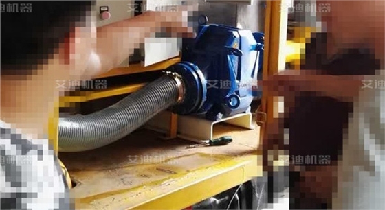 艾迪機(jī)器市政泵集成一體化控制系統(tǒng).jpg 艾迪機(jī)器市政泵集成一體化控制系統(tǒng).jpg