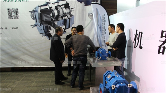 暴雨及洪災(zāi)后養(yǎng)牛應(yīng)提防瘟疫 暴雨及洪災(zāi)后養(yǎng)牛應(yīng)提防瘟疫