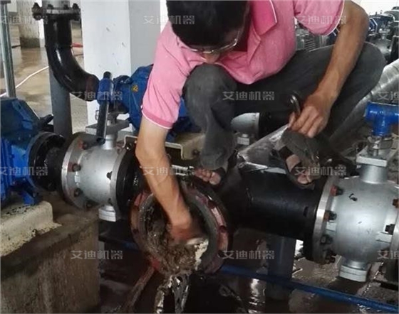 污水處理廠管路雜質(zhì).jpg 污水處理廠管路雜質(zhì).jpg