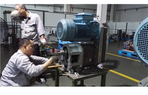 活塞轉(zhuǎn)子泵組裝圖.jpg 活塞轉(zhuǎn)子泵組裝圖.jpg