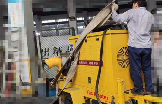 艾迪加班加點(diǎn)應(yīng)用應(yīng)急排澇泵車_副本.jpg 艾迪加班加點(diǎn)應(yīng)用應(yīng)急排澇泵車_副本.jpg