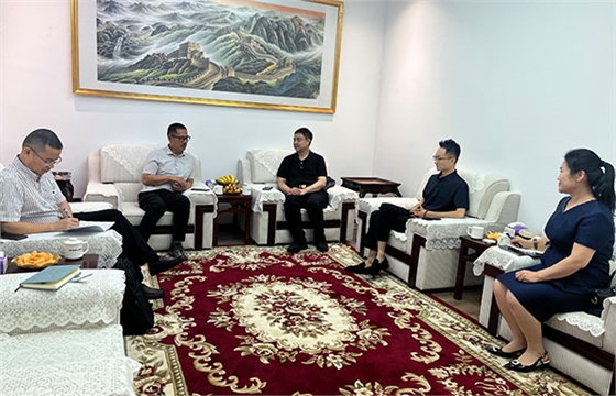 趙剛院士蒞臨零排技術(shù)交流.jpg 趙剛院士蒞臨零排技術(shù)交流.jpg