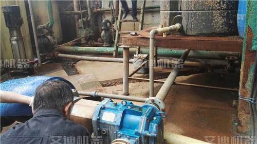 凸輪轉(zhuǎn)子泵.jpg 凸輪轉(zhuǎn)子泵.jpg