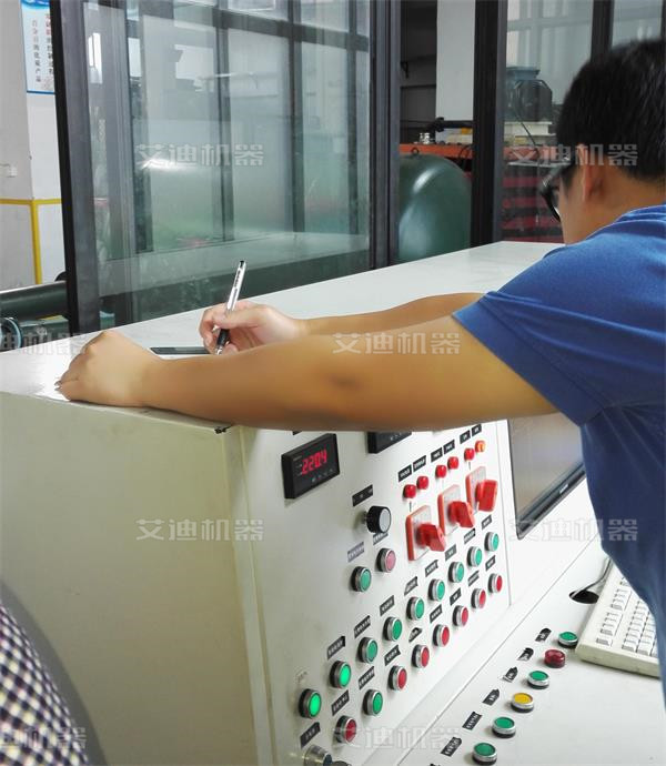 產(chǎn)品出廠前測試.jpg 產(chǎn)品出廠前測試.jpg