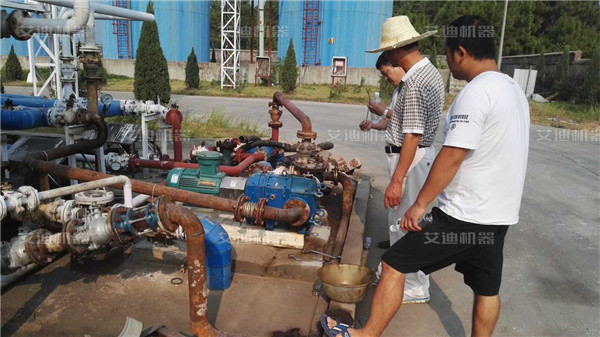 搶險救災(zāi)移動凸輪泵車，彈性體凸輪泵，污泥泵，抽水泵，排污泵，凸輪泵車，全國免費(fèi)咨詢熱線：4008-261-271