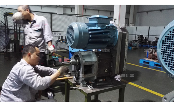 活塞轉(zhuǎn)子泵組裝圖.jpg 活塞轉(zhuǎn)子泵組裝圖.jpg