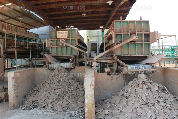 污泥餅.jpg 污泥餅.jpg