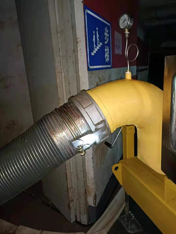 應(yīng)急排澇泵車已抵達現(xiàn)場作業(yè)_副本.jpg 應(yīng)急排澇泵車已抵達現(xiàn)場作業(yè)_副本.jpg