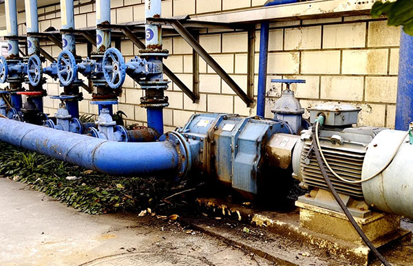 高效沉淀池安裝使用.jpg 高效沉淀池安裝使用.jpg