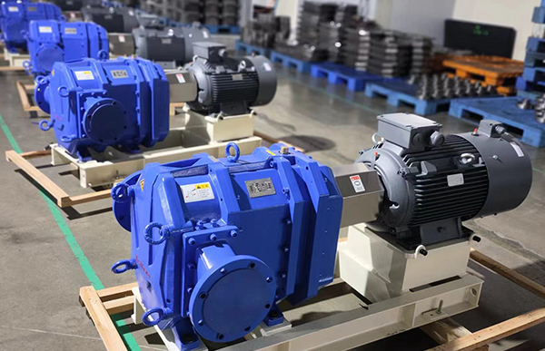 彈性體凸輪轉(zhuǎn)子泵生產(chǎn)中心.jpg 彈性體凸輪轉(zhuǎn)子泵生產(chǎn)中心.jpg